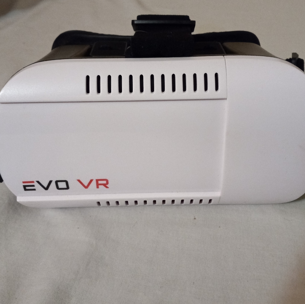 Evo VR Next Virtual Reality Headset